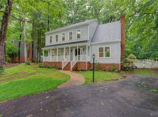 6202 Willow Glen Rd, Midlothian, VA 23112