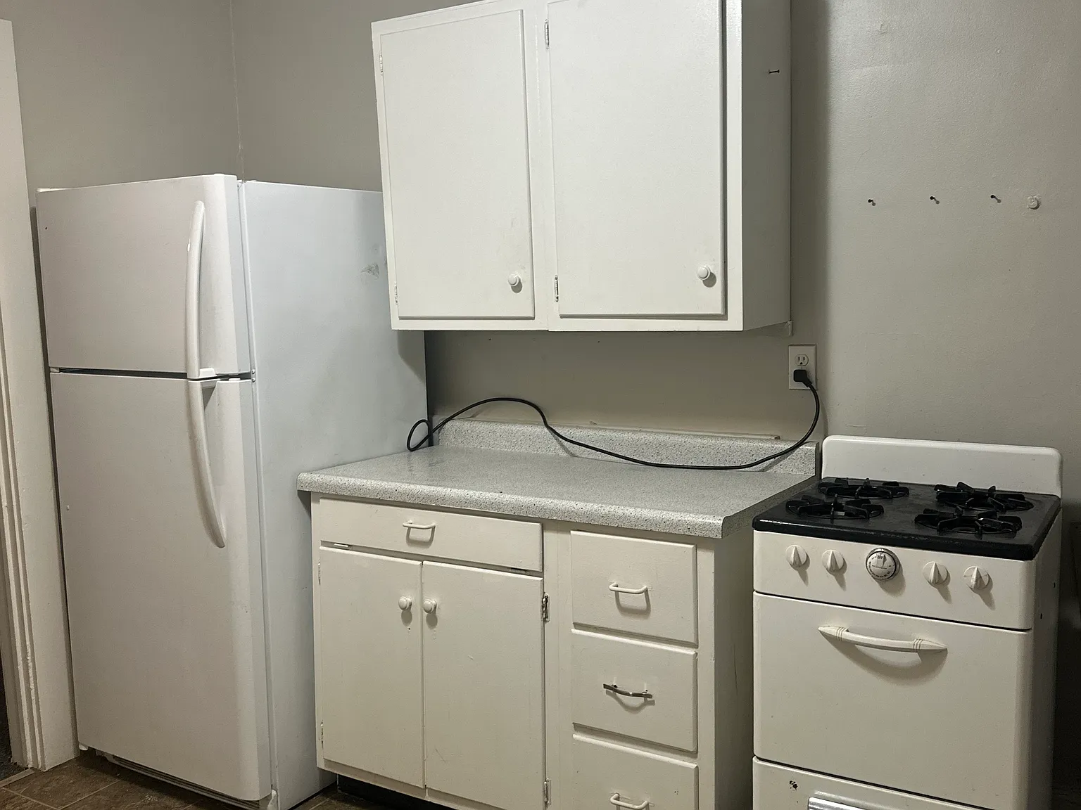 2 bed, $1,047 — Photo 4