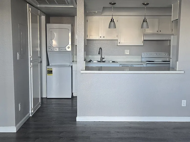 6441 Casada Way #17 — Photo 5