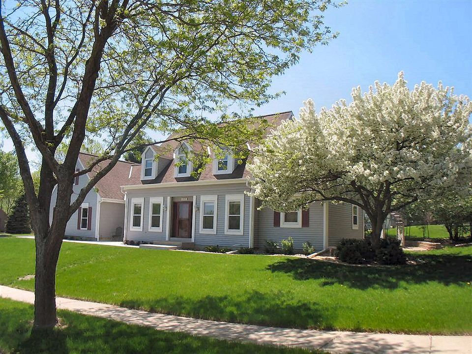 1st image of 1005 Aspen Pl