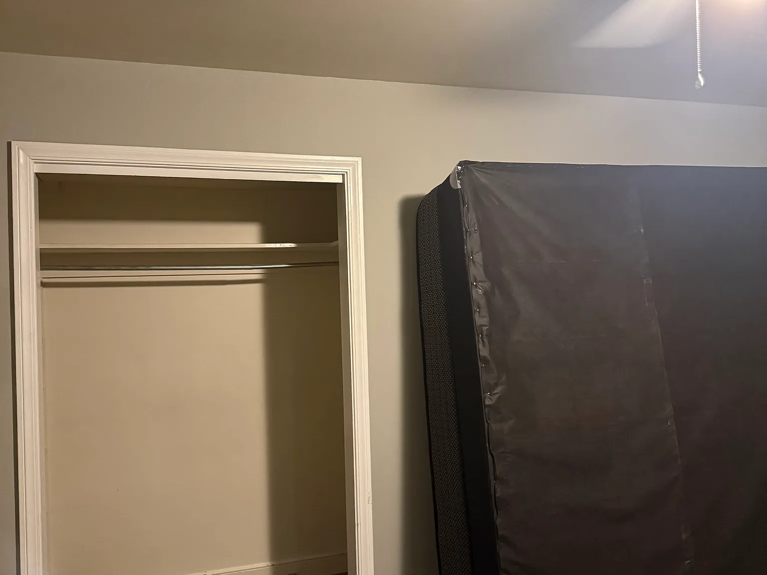 4 bed, 2592 sqft, $700 — Photo 3