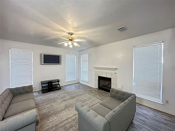 5th image of 10722 Brookshire Ln