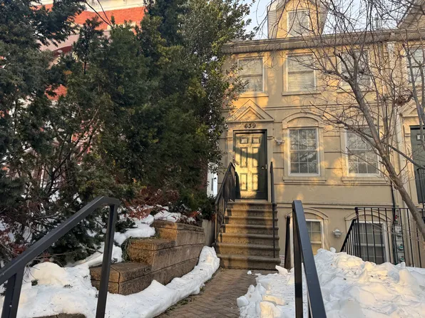 639 Tompkins Ave Floor 2, Staten Island, NY 10305