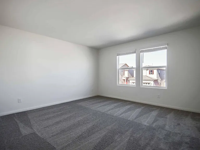 7087 Baza Ave — Photo 23