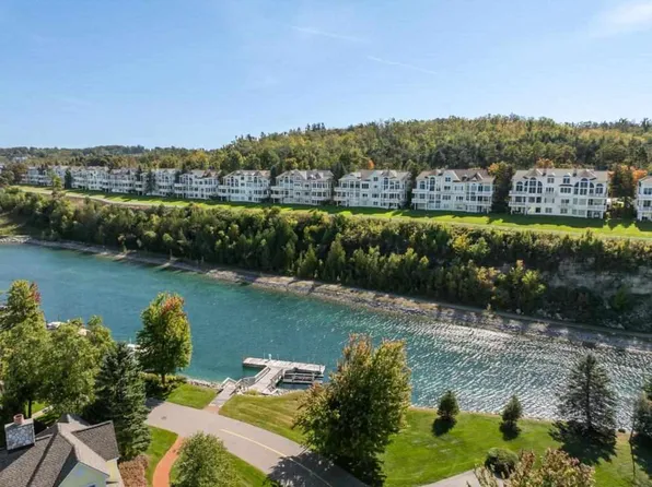 3344 Cliffs Dr #61 & G-53, Petoskey, MI 49770