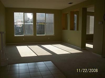 4th image of 10048 Prairie Dunes Way