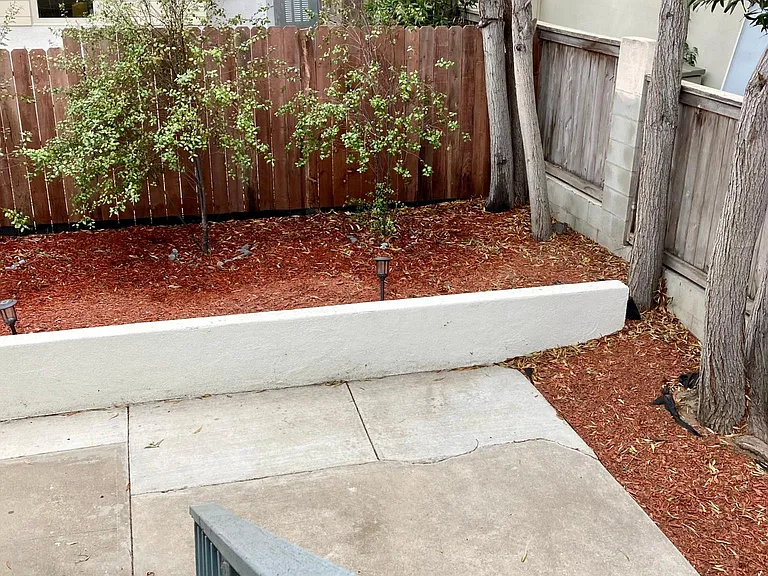 518 N Francisca Ave — Photo 15