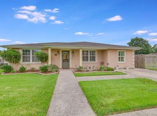 2919 Tournefort St, Chalmette, LA 70043