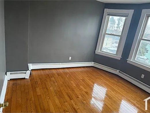 1018 Hancock Ave #3R — Photo 4