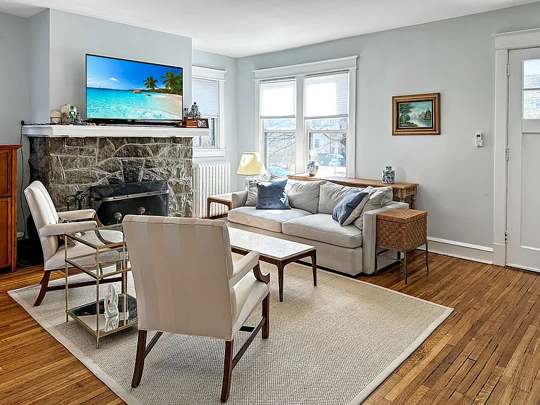 1209 Gallatin St NW — Photo 3