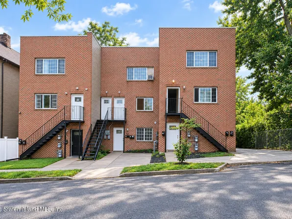 90 Layton Ave, Staten Island, NY 10301