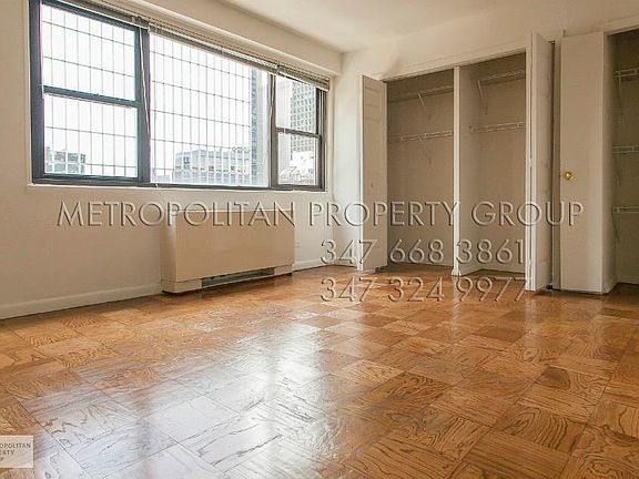 5th image of 300 W 55th St APT 20B