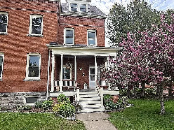 144 Us Oval, Plattsburgh, NY 12903