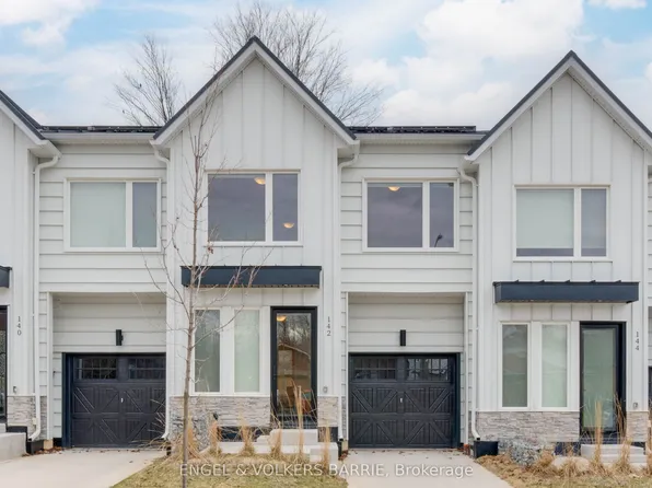 142 Athabaska Rd, Barrie, ON L4N 8C9