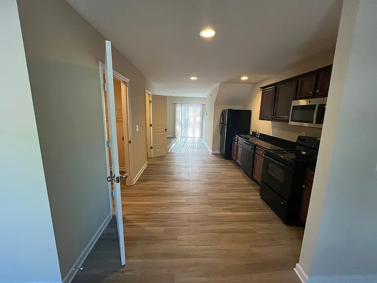113A Winterberry Ln #A — Photo 5