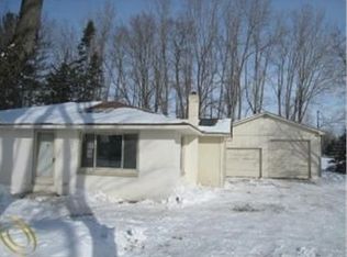 18415 31 Mile Rd, Ray Twp, MI 48096