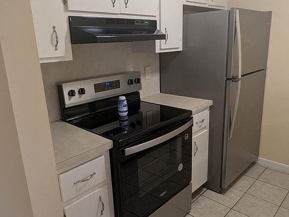 4th image of 109 San Juan Cir