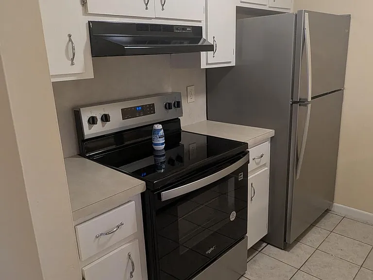 109 San Juan Cir — Photo 4