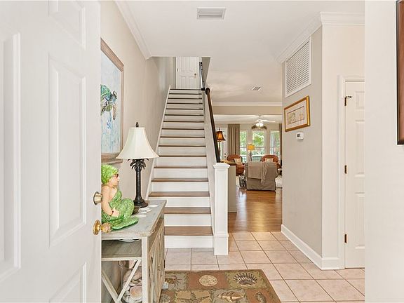 3rd image of 1305 Plantation Point Dr