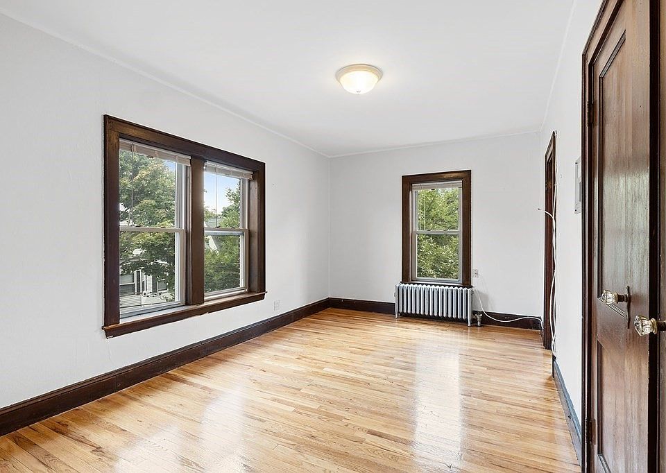 1st image of 5 Haskell St APT 31