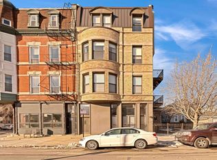 1432 W Erie St APT 1R, Chicago, IL 60642