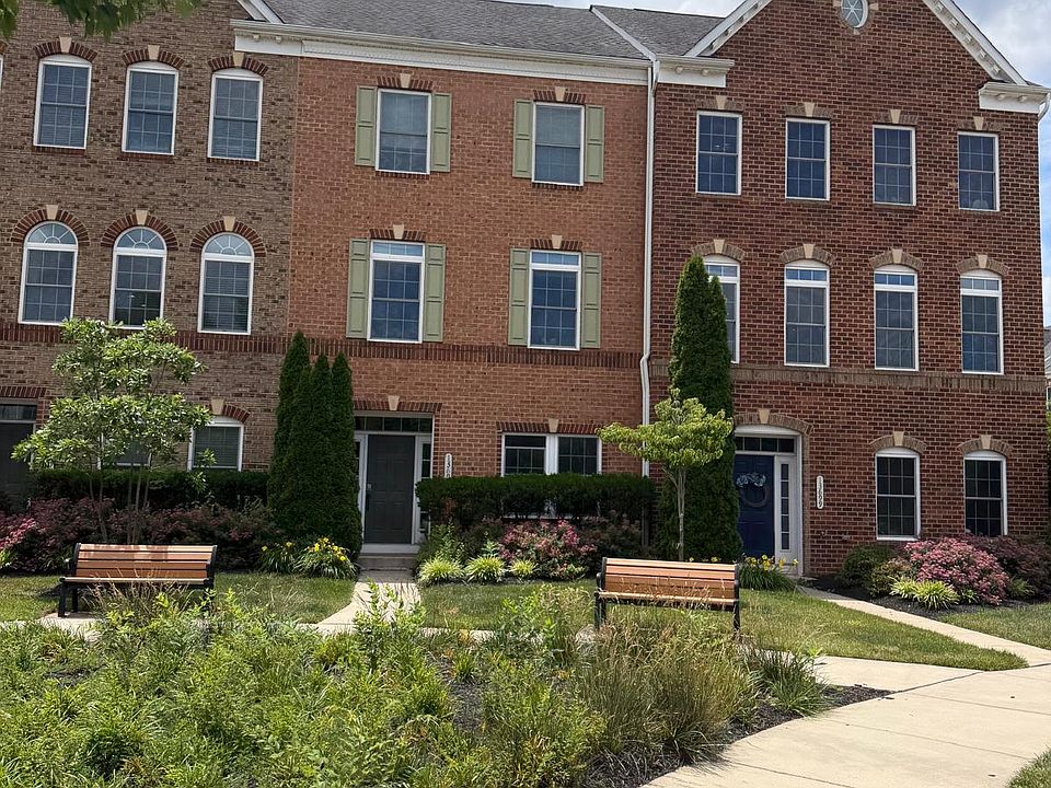 1st image of 13697 Neil Armstrong Ave