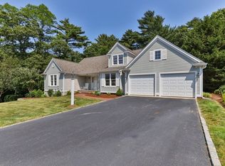 140 Forest Hills Rd, Barnstable, MA 02630