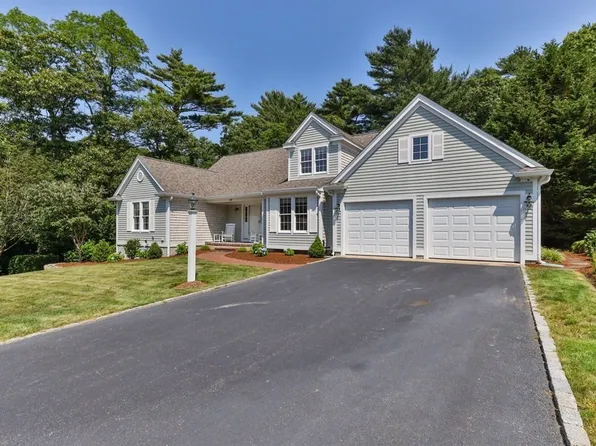 140 Forest Hills Rd, Barnstable, MA 02630
