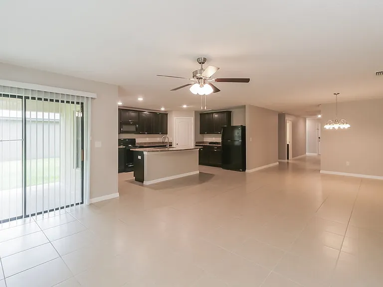 7014 Redbay Dr — Photo 5