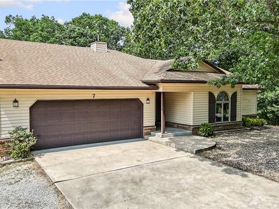 7 Cherhill Dr, Bella Vista, AR, 72714