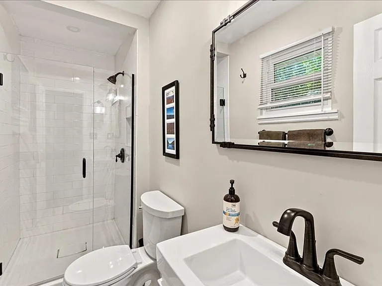 549 N Country Club Rd — Photo 13