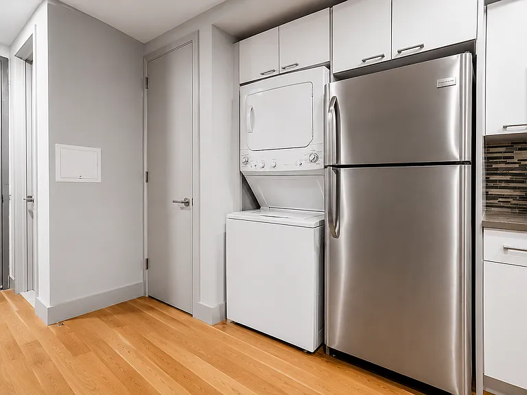 269 Kosciuszko St #2C — Photo 1