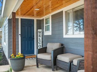 916 Dunaway Ln, Azle, TX 76020