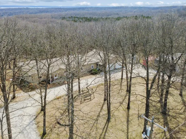 15915 S 1425th Rd, Stockton, MO 65785