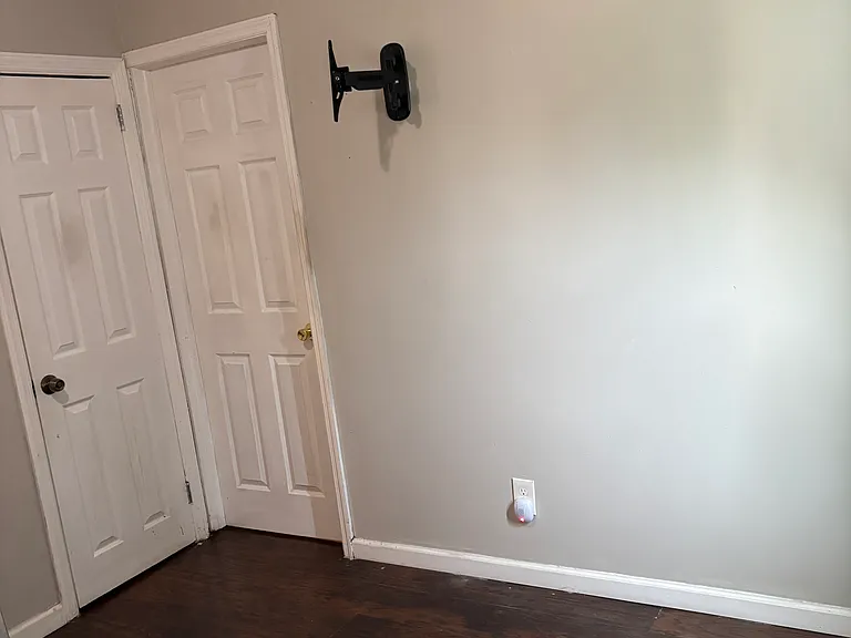 63 E Decatur Ave — Photo 10