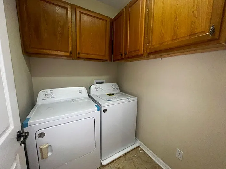 8547 Bertram Ln — Photo 41