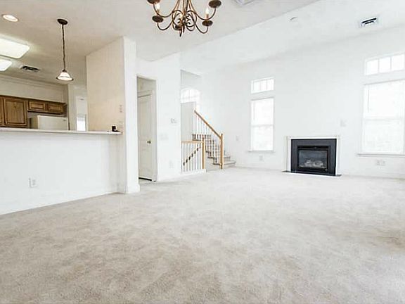 4th image of 1008 Bay Breeze Dr