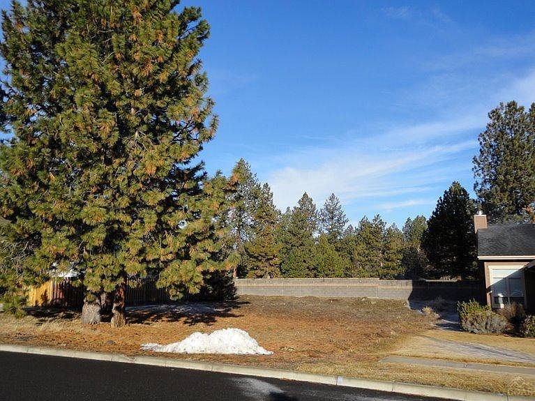 1st image of 20484 SE Mazama Pl