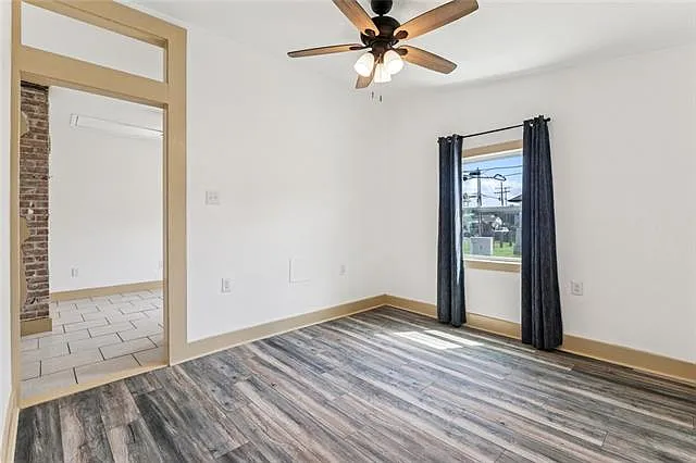 843 Elmira Ave — Photo 2