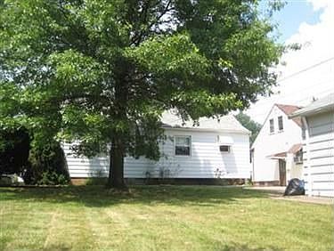 5th image of 15312 Steinway Blvd