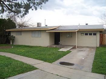 1st image of 3414 N Woodson Ave