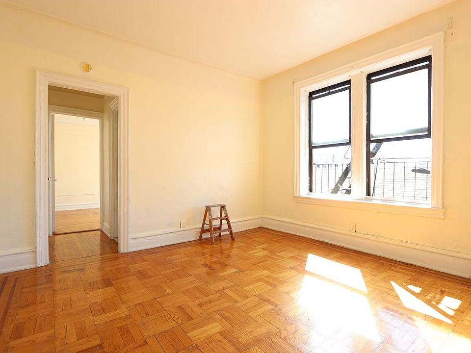1st image of 915 43rd St #C7