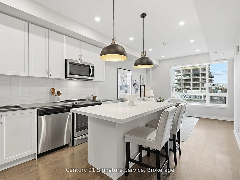1238 Cawthra Rd #2 — Photo 21
