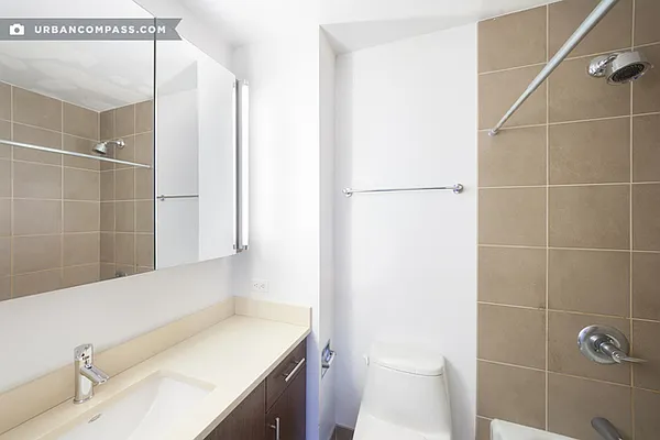 Rented by Compass | media 52