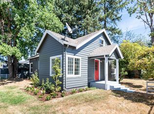 8801 SE Clatsop St, Portland, OR
