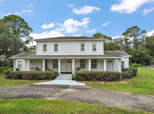 13325 Woodland Dr, Astatula, FL 34705
