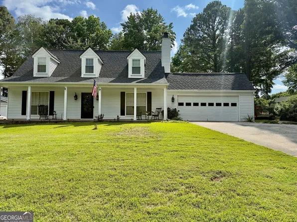 3694 Jay Bird Aly, Peachtree Corners, GA 30092