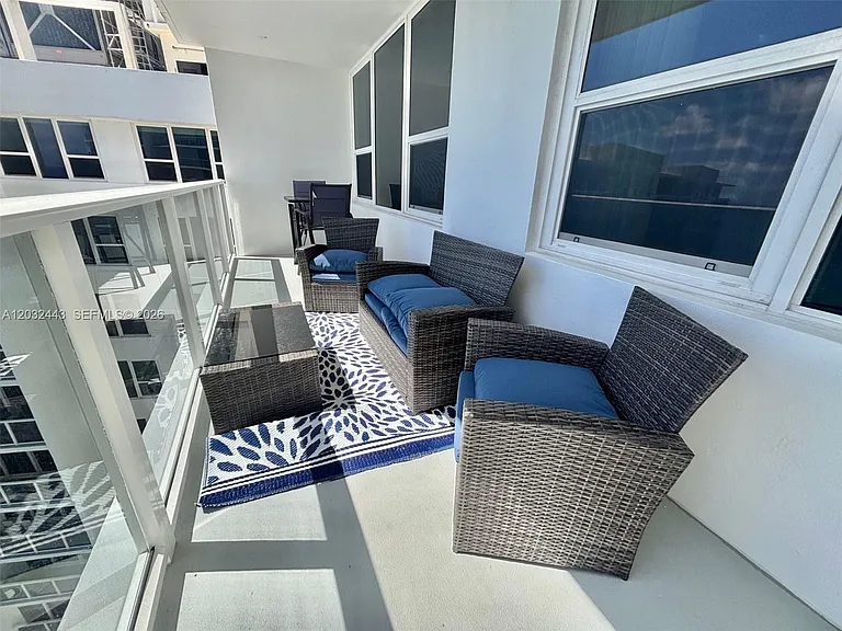 3505 S Ocean Dr #1506 — Photo 5