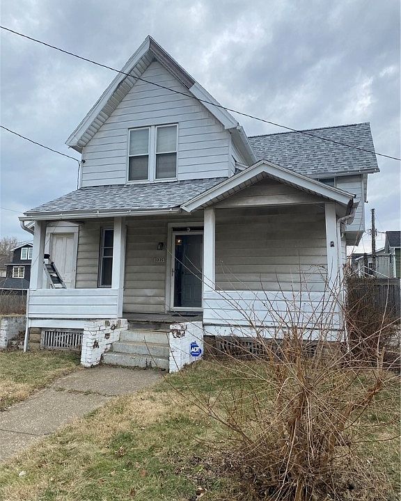 1st image of 1335 W 78th St