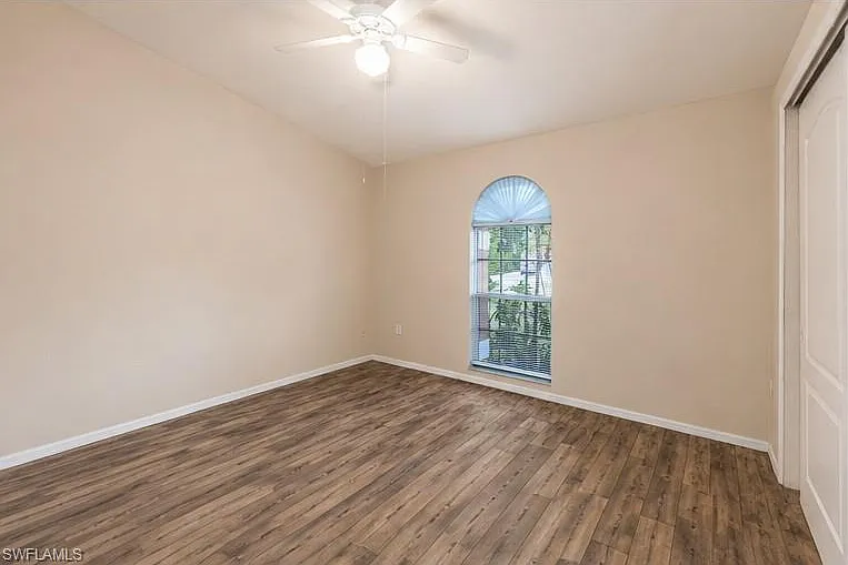 9084 Caloosa Rd — Photo 19